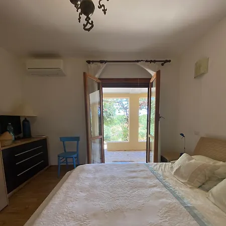 Carla Capo Boi Apartment